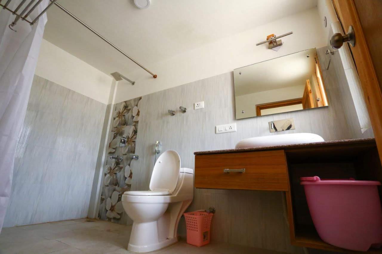 Hotel Om Ladakh レー エクステリア 写真