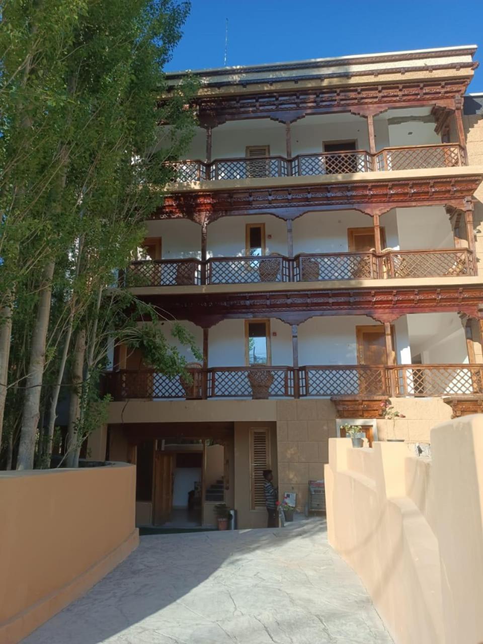 Hotel Om Ladakh レー エクステリア 写真