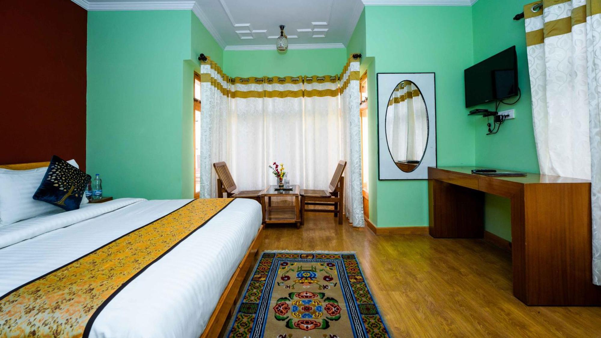 Hotel Om Ladakh レー エクステリア 写真