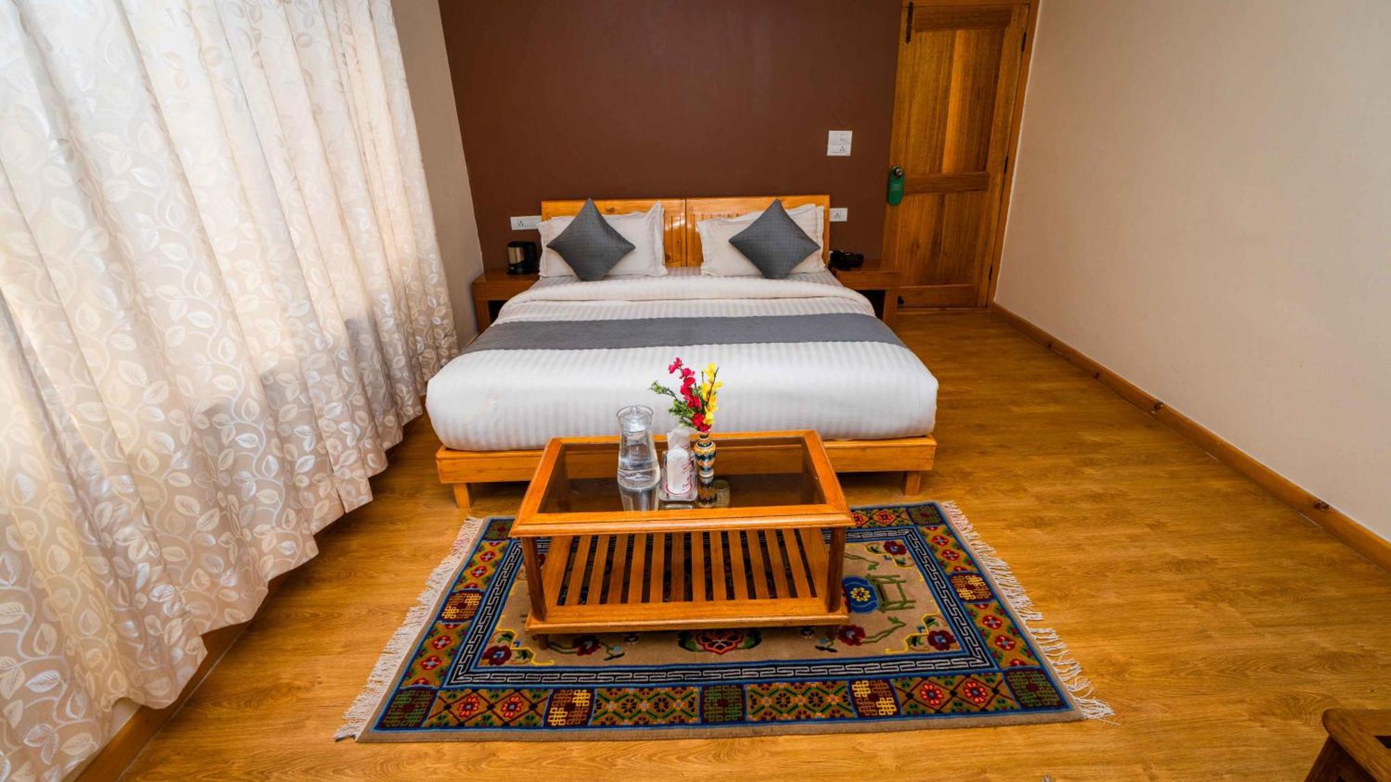 Hotel Om Ladakh レー エクステリア 写真