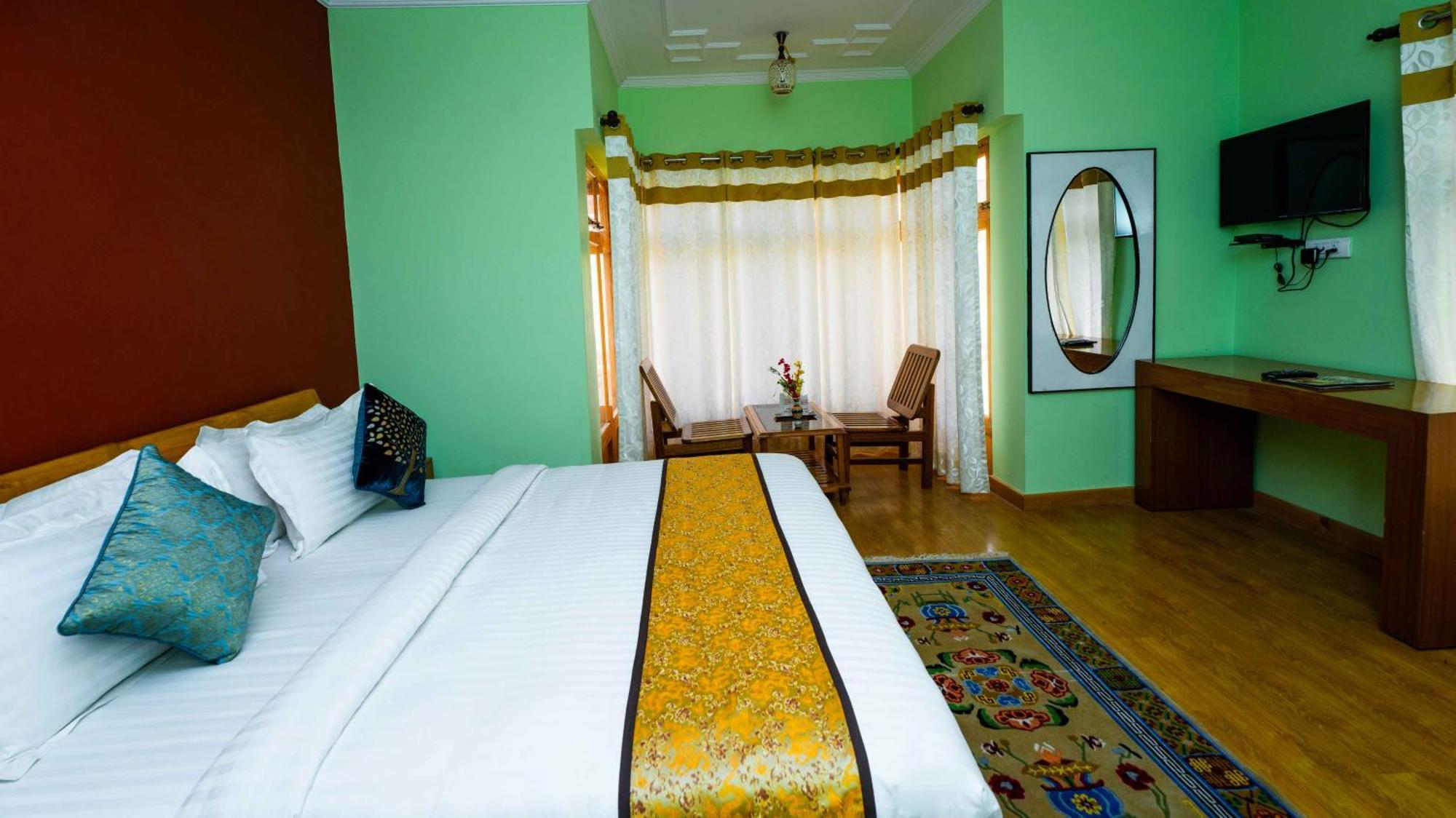 Hotel Om Ladakh レー エクステリア 写真