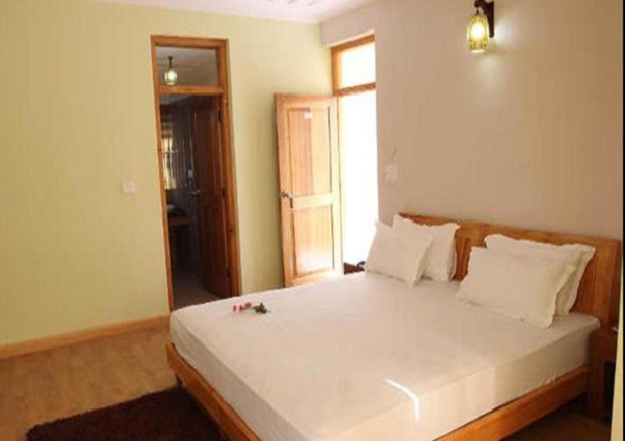 Hotel Om Ladakh レー エクステリア 写真