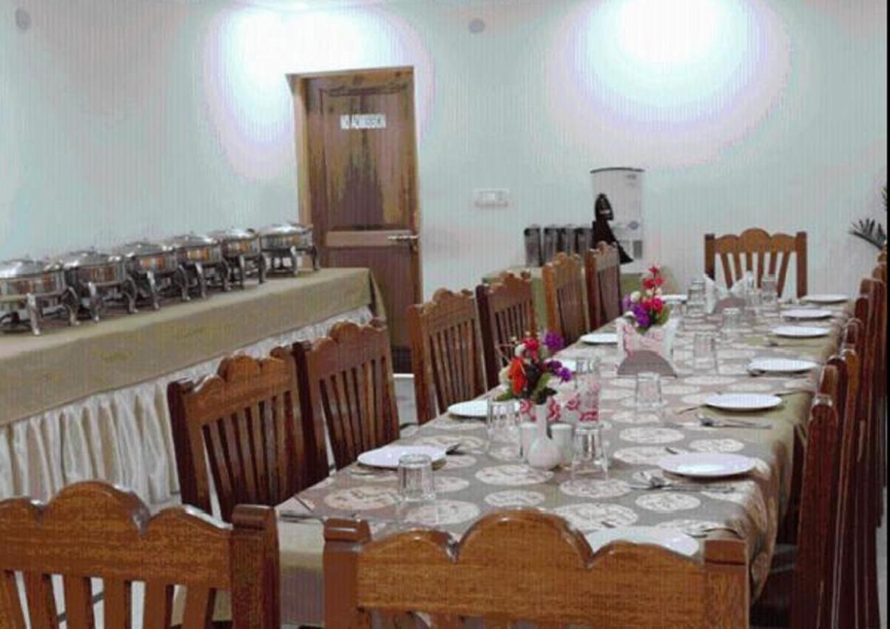 Hotel Om Ladakh レー エクステリア 写真